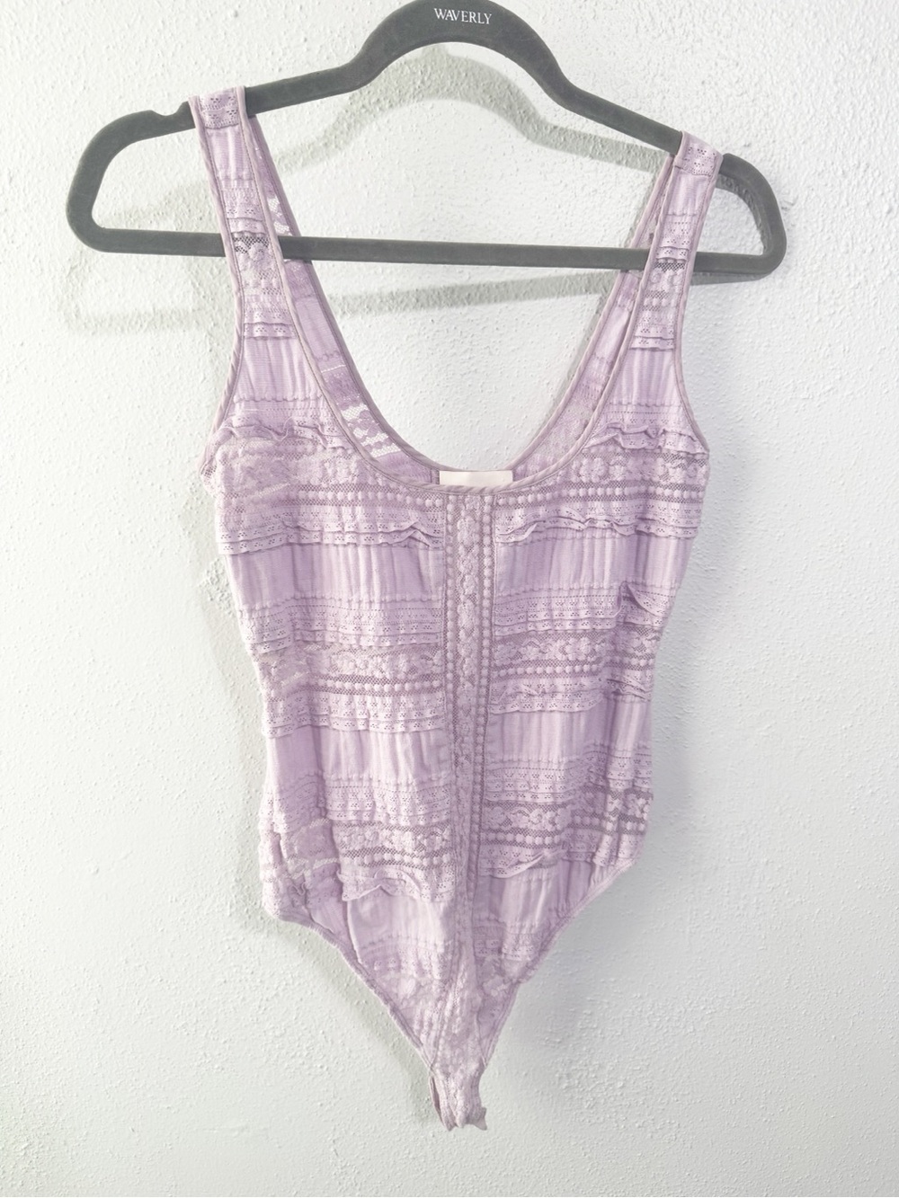 cinq a sept Lilac Lace-Trim Scoop Maude Bodysuit small